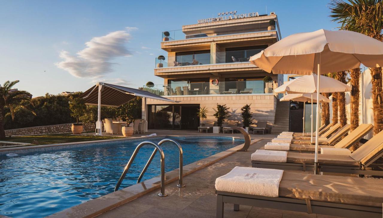 מאנדרה Luxury Apartments White Villa Violeta מראה חיצוני תמונה