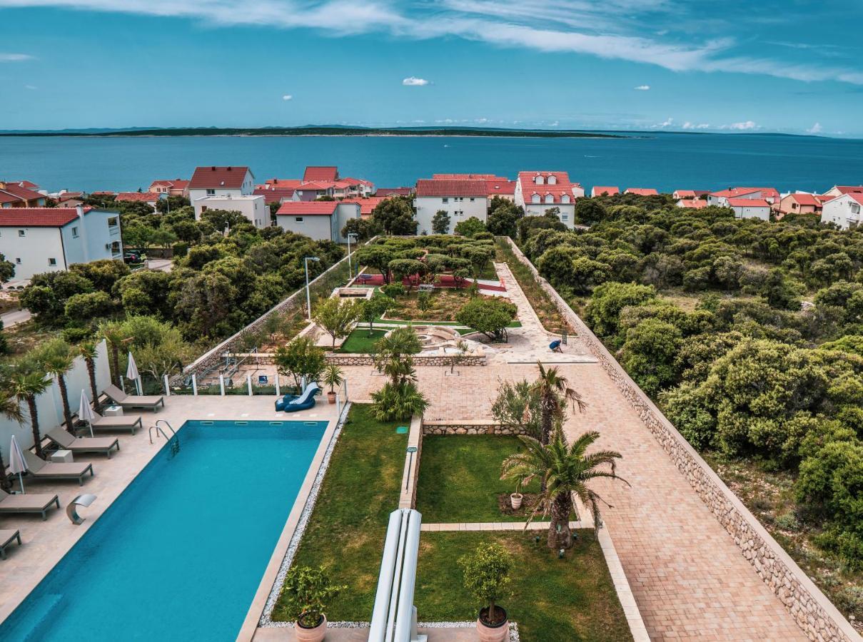 מאנדרה Luxury Apartments White Villa Violeta מראה חיצוני תמונה