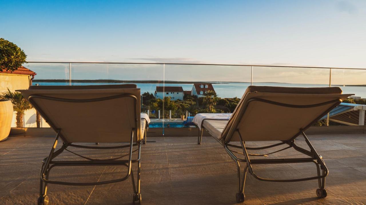 מאנדרה Luxury Apartments White Villa Violeta מראה חיצוני תמונה