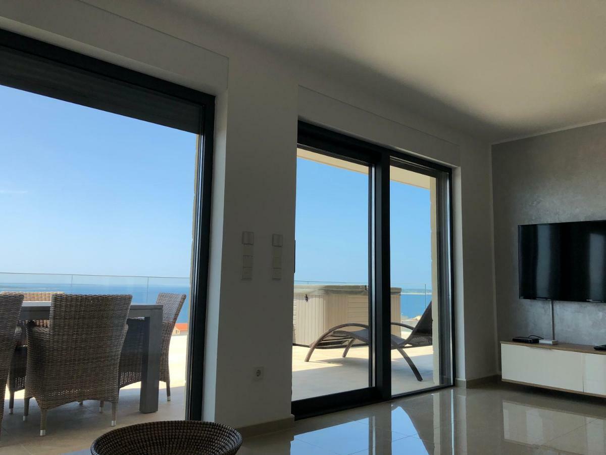 מאנדרה Luxury Apartments White Villa Violeta מראה חיצוני תמונה